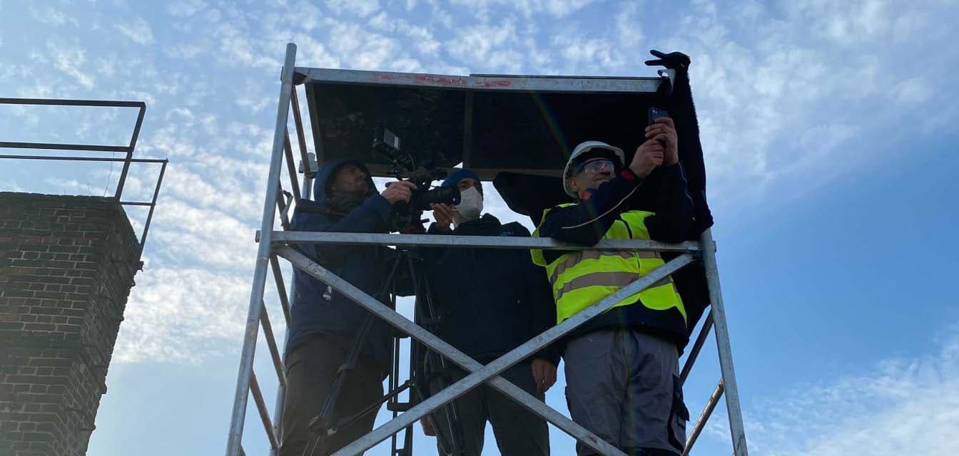 Behind the scenes picture from the video set